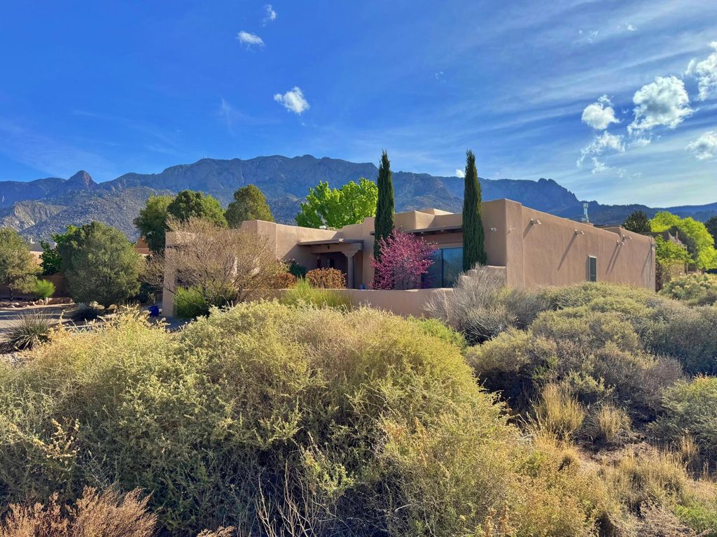 7722 Cedar Canyon Court NE, Albuquerque, NM 87122