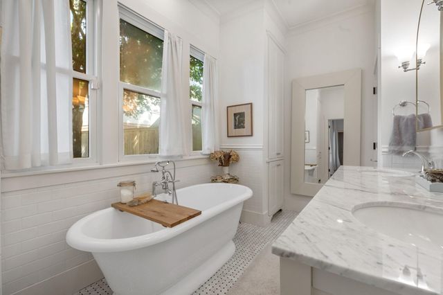 1506 Indiana Street, Houston, TX 77006