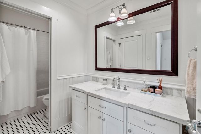 1506 Indiana Street, Houston, TX 77006