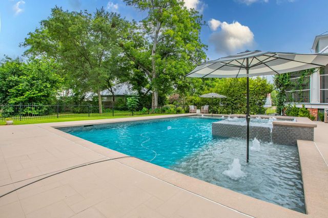 1109 Pecan ST, Bastrop, TX 78602