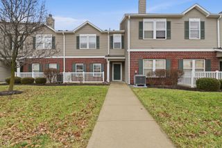 12145 Bubbling Brook Drive 400, Fishers, IN 46038