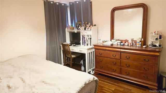 48-37 192nd Street, Fresh Meadows, NY 11365