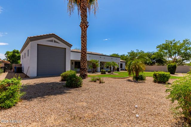 2646 E BARTLETT Place, Chandler, AZ 85249