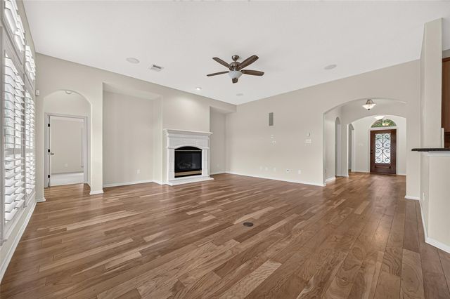 5242 Fountainbrook Lane, Sugar Land, TX 77479