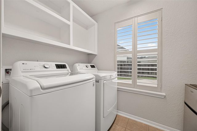 5242 Fountainbrook Lane, Sugar Land, TX 77479