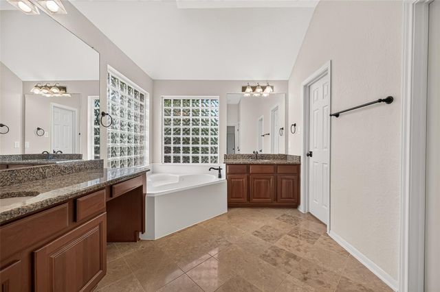 5242 Fountainbrook Lane, Sugar Land, TX 77479