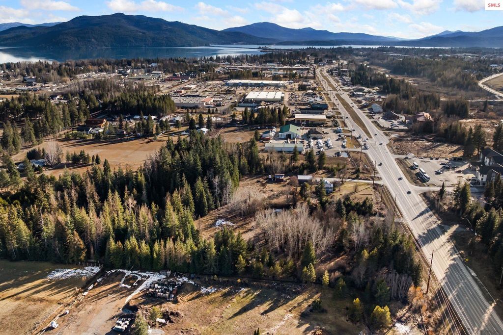 477545 US-95, Ponderay, ID 83852 photo 5