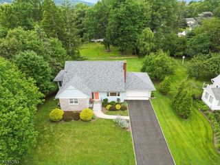 70 Kingwood Dr, Little Falls Twp., NJ 07424