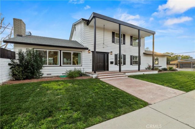 10228 Amestoy, Northridge, CA 91325