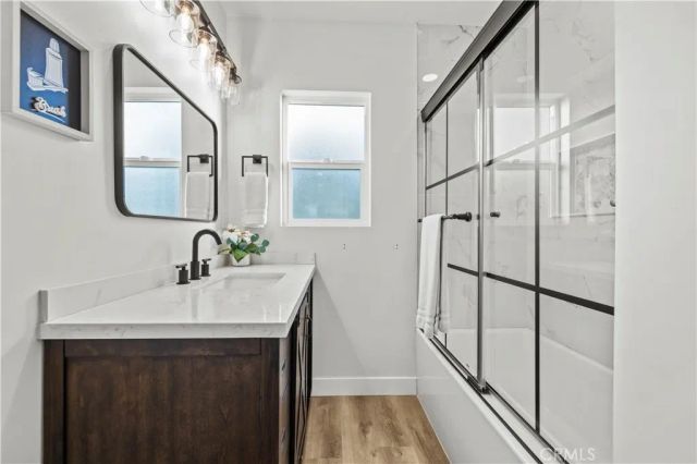 10228 Amestoy, Northridge, CA 91325