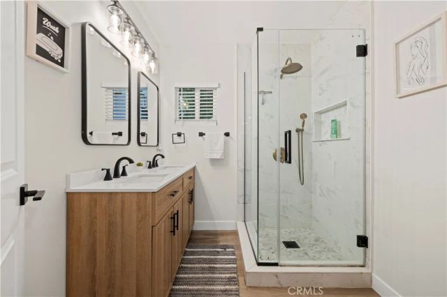 10228 Amestoy, Northridge, CA 91325