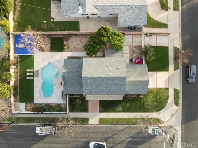 10228 Amestoy, Northridge, CA 91325
