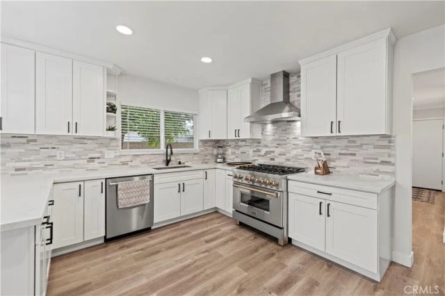 10228 Amestoy, Northridge, CA 91325