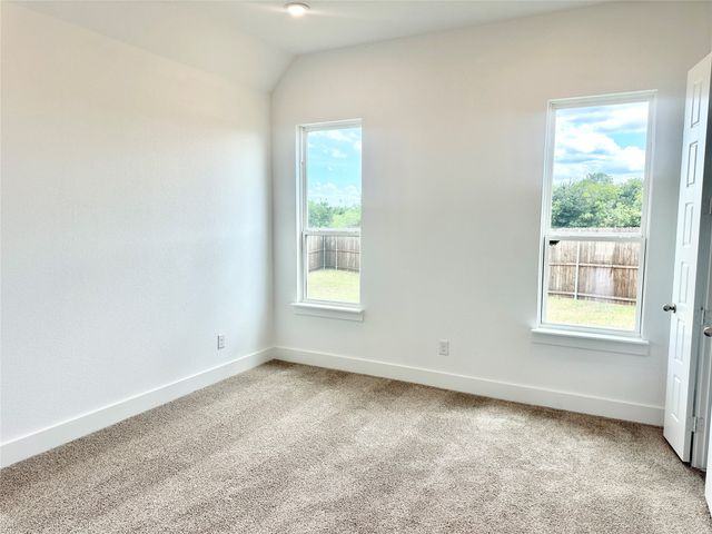 1432 Bluebonnet Boulevard, Gainesville, TX 76240