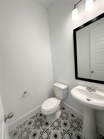 1432 Bluebonnet Boulevard, Gainesville, TX 76240