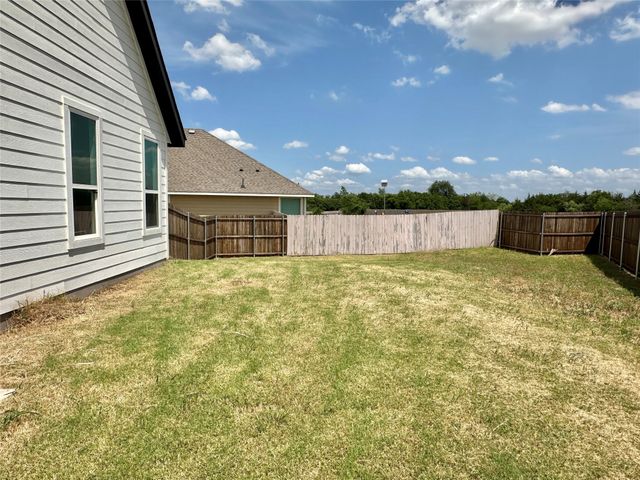 1432 Bluebonnet Boulevard, Gainesville, TX 76240