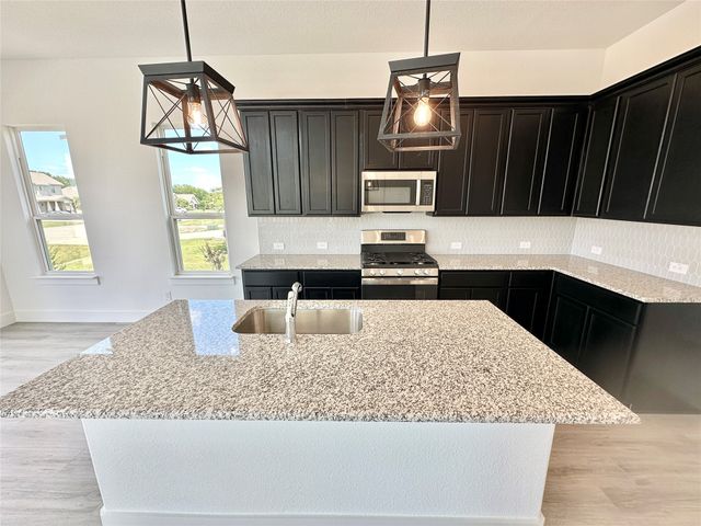 1432 Bluebonnet Boulevard, Gainesville, TX 76240