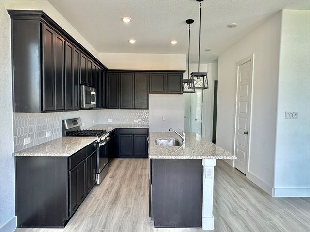 1432 Bluebonnet Boulevard, Gainesville, TX 76240