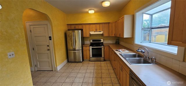 3724 S 7th Street, Tacoma, WA 98405