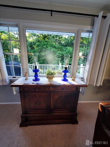276 Crestwood Drive, Milltown, NJ 08850