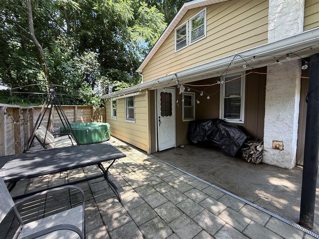 8969 Ferry Street, Montague, MI 49437