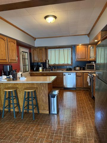 8969 Ferry Street, Montague, MI 49437