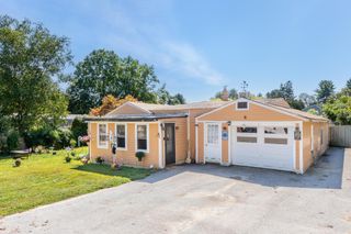 6 Mildred Avenue, Raymond, NH 03077