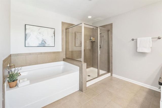 6734 Birch Bark Way, Flowery Branch, GA 30542