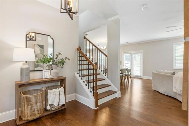 6734 Birch Bark Way, Flowery Branch, GA 30542