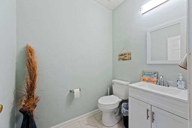 1407 Red Knot Court, Hanahan, SC 29410