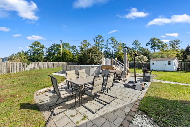 1407 Red Knot Court, Hanahan, SC 29410