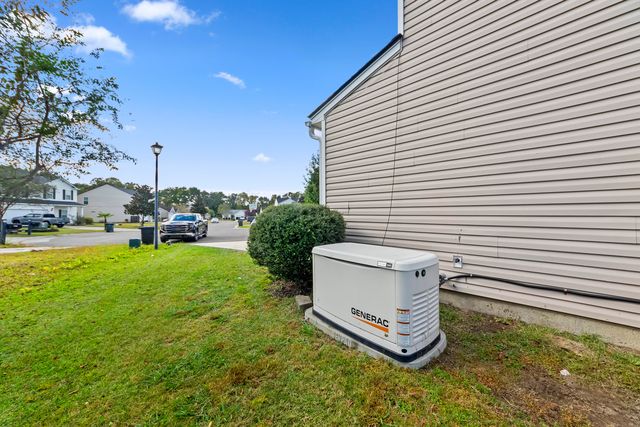 1407 Red Knot Court, Hanahan, SC 29410