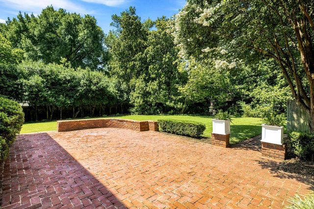 271 WAKEFIELD DR, Memphis, TN 38117