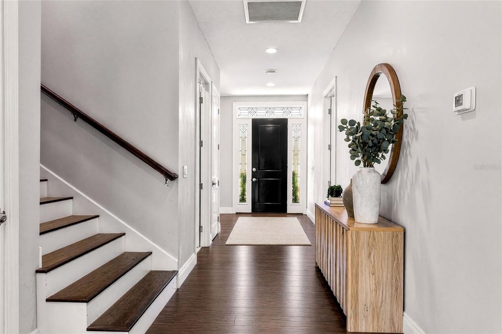 Image 4 of property listing at 3709 W DALE AVENUE, Tampa, FL 33609