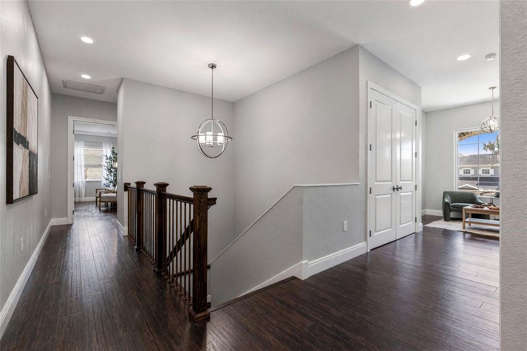 Image 32 of property listing at 3709 W DALE AVENUE, Tampa, FL 33609
