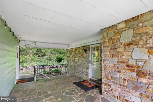 1022 HOOKERS MILL RD, Abingdon, MD 21009
