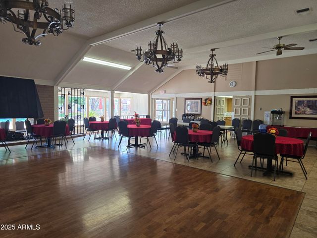 201 S GREENFIELD Road 272, Mesa, AZ 85206