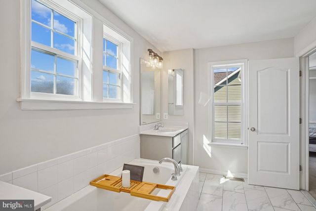 1318 MONOCACY CROSSING PKWY, Brunswick, MD 21716