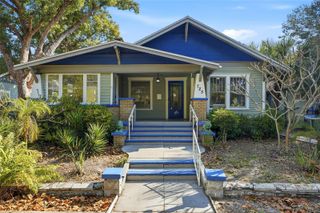 725 8TH STREET N, St Petersburg, FL 33701