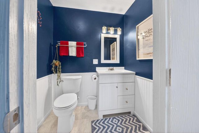 247 S 1ST STREET, Winneconne, WI 54986