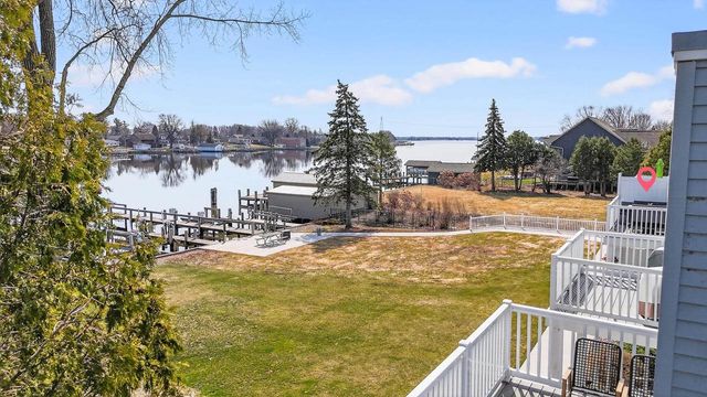 247 S 1ST STREET, Winneconne, WI 54986