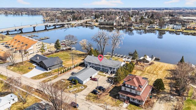 247 S 1ST STREET, Winneconne, WI 54986