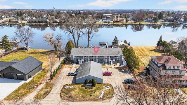 247 S 1ST STREET, Winneconne, WI 54986