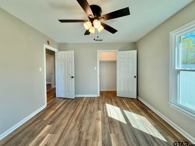 303 N Virginia Ave, Tyler, TX 75702