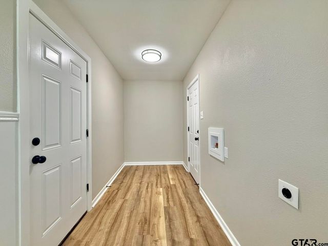 303 N Virginia Ave, Tyler, TX 75702