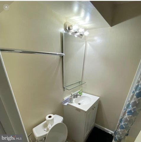 8711 34TH AVE, College Park, MD 20740