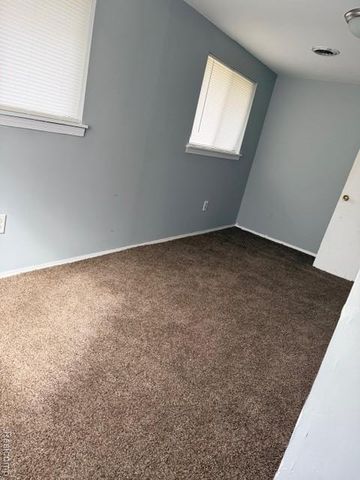 1206 E Home Avenue, Flint, MI 48505