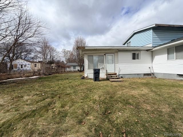 1206 E Home Avenue, Flint, MI 48505