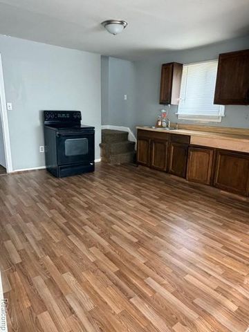 1206 E Home Avenue, Flint, MI 48505