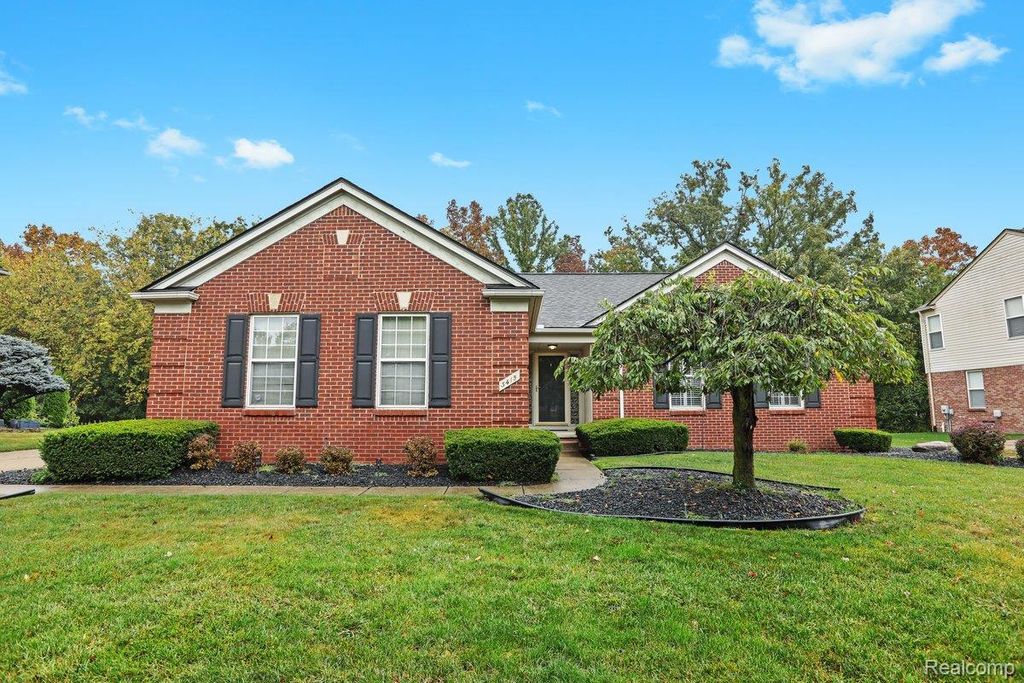 3415 Wall Street, Canton Charter Township, MI 48188